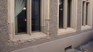 Fenster - Sandstein-Gewände, Fragment um 1520, Ergänzung 2011